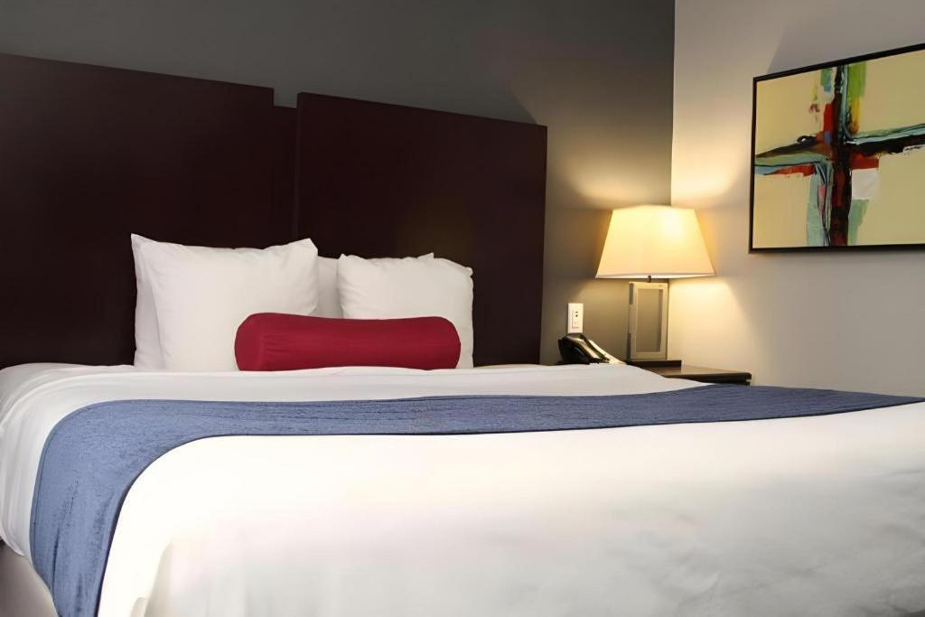 Best Western Plus Olathe Hotel Экстерьер фото